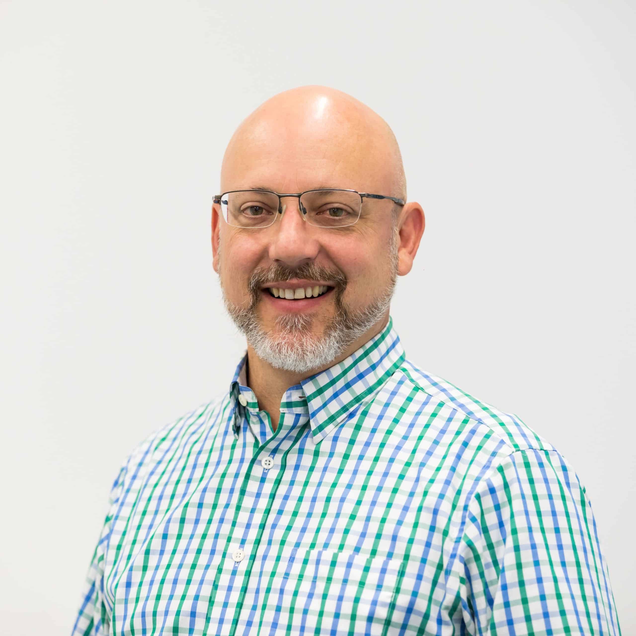 Head shot of Graham Brown